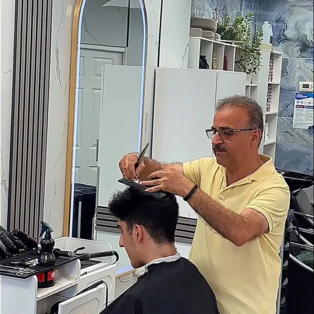 هادی اکبرزاده، عکس 4 از اینستاگرام