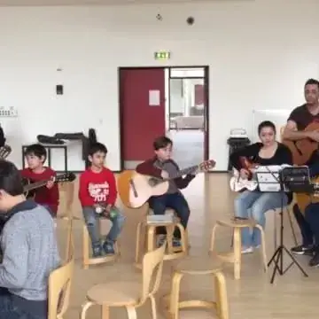 اميد برخوردار، عکس 3 از اینستاگرام