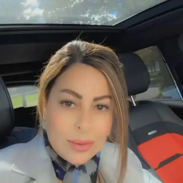 نوشین محقق زاده، عکس 4 از اینستاگرام