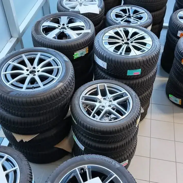 مرسدس بنز مارکهام، عکس 2 از اینستاگرام